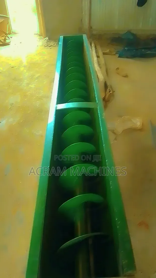 Heavy Duty Screw Conveyor Machine - 1