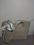 Classique Totes Women's Handbags - 4