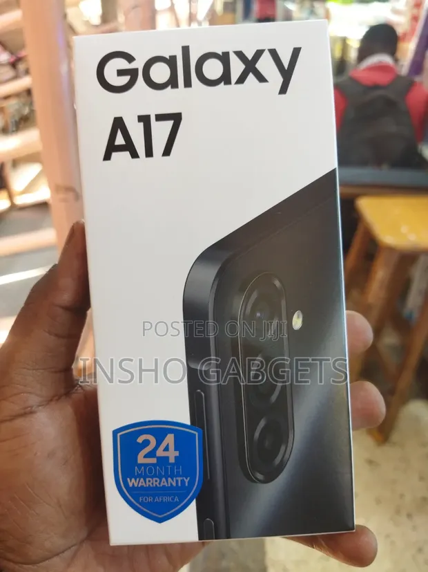 New Samsung Galaxy A17 5G 256GB Gold - 1