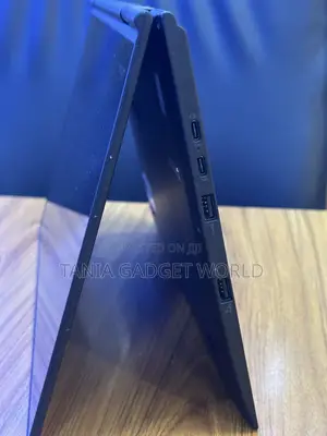Lenovo ThinkPad X1 Yoga Gen 2 Laptop