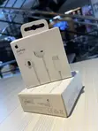 Apple USB-C EarPods - 1