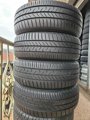 215/65R16 Toyo Tranpath MP Tyres (Used)