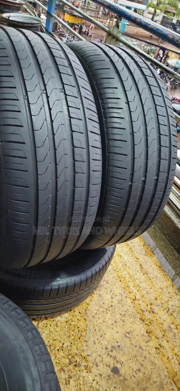 265/45R20 Pilleri Long-Lasting Tyres - 1