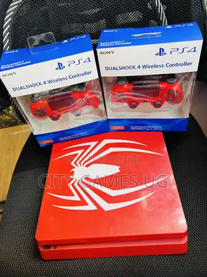 Limited Edition Spider-Man PS4 Slim Console - Full Set