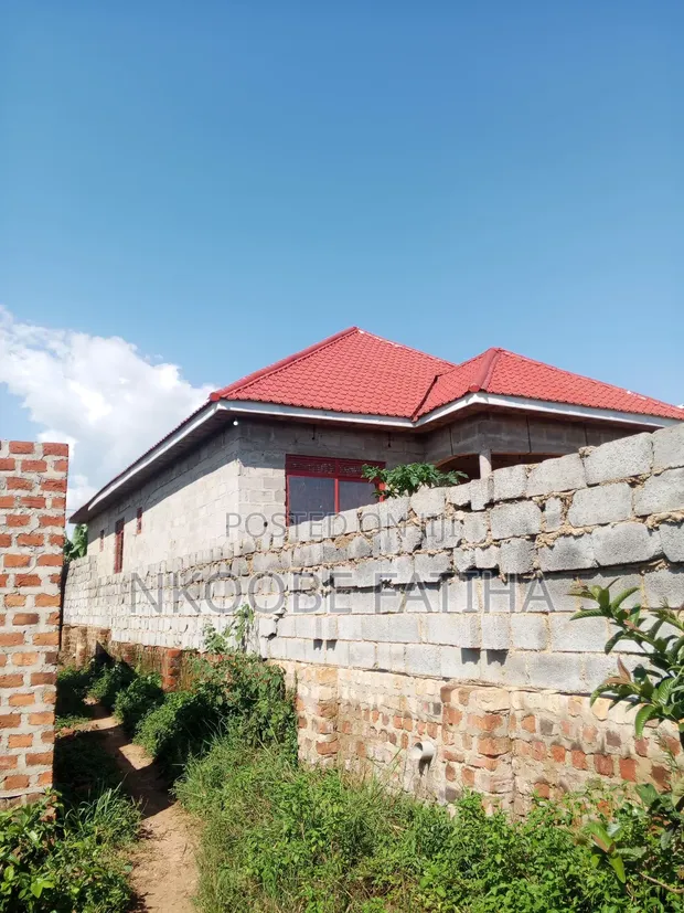 3 Bedroom Bungalow for Sale in Kyampisi - 1