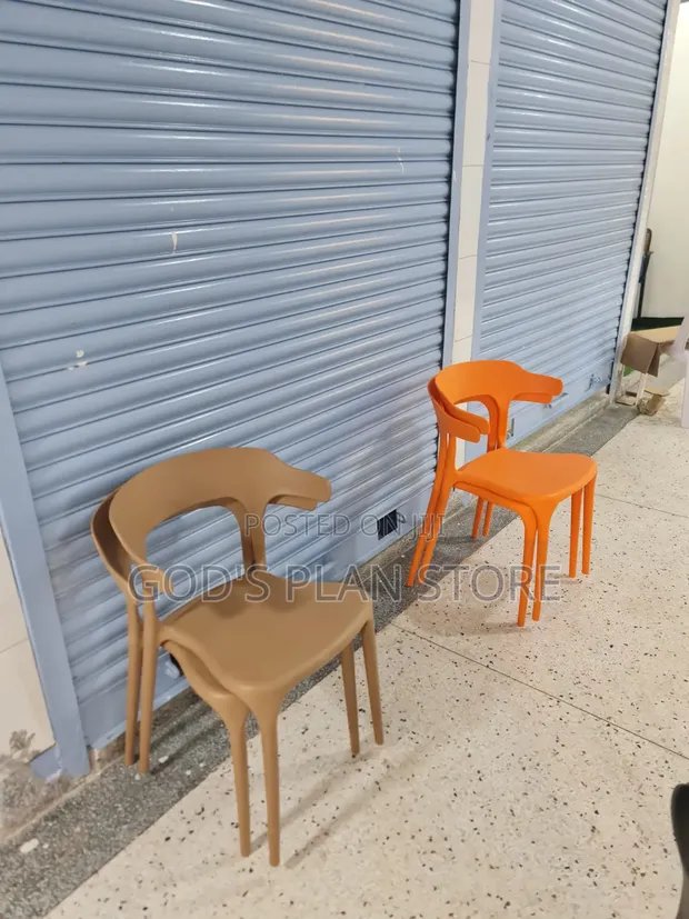 Curvex Orange Plastic Chairs with Armrests - 1