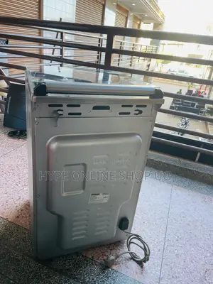 Imported Used Solstar 3+1 Electric & Gas Cooker