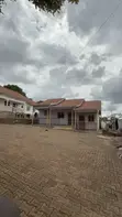 2 Bedroom Bungalow for Rent in Hawai Estate, Central Division - 1