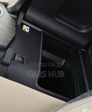 Toyota Land Cruiser LC300 2025 Black
