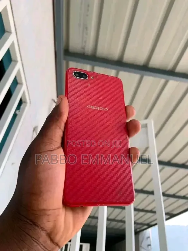 Oppo A3s 64GB Red - 1