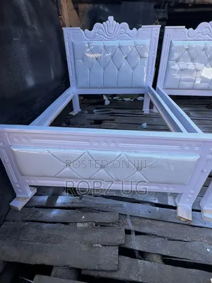 Plain White Bed 4x6