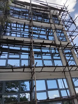 Fixed Glass Installation for Buildings