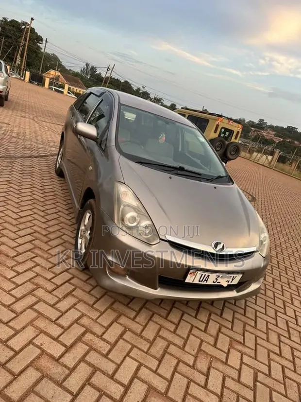 Toyota Wish 2007 - 1