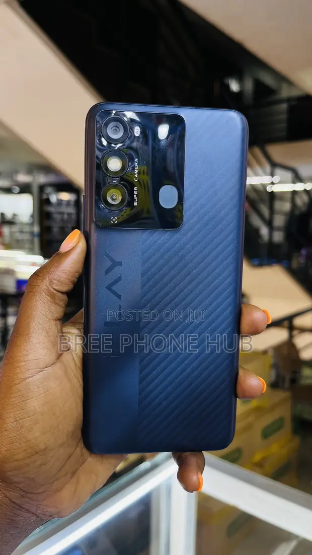 Itel P38 32GB Blue - 1