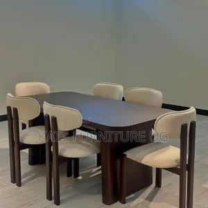 Luxurious 6 Seater Dining Table