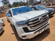 Toyota Land Cruiser Prado 2015 White - 2