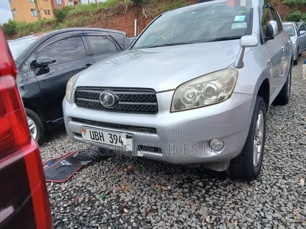 Toyota RAV4 2.4 2008 Silver - 1
