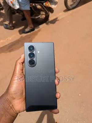 Samsung Galaxy Z Fold7 1TB Black