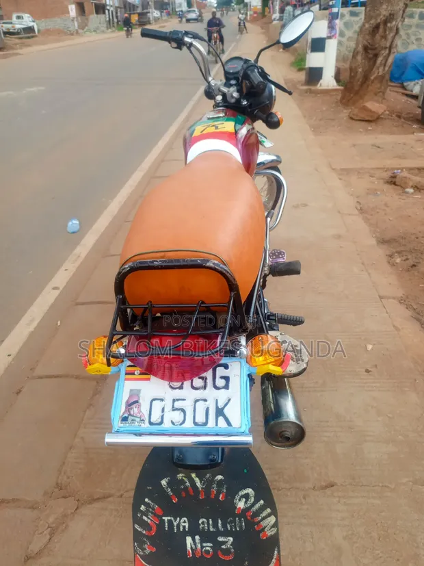 Bajaj Boxer 100 2023 Red - 1