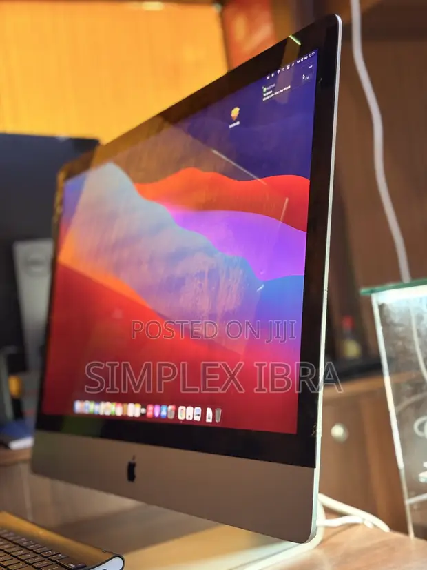 Apple iMac 27-inch 5K (2015) - Core i5, 16GB RAM, 256GB SSD - 1