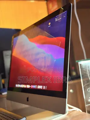 Apple iMac 27-inch 5K (2015) - Core i5, 16GB RAM, 256GB SSD