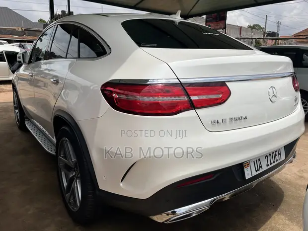 Mercedes-Benz GLE-Class AMG GLE 43 4MATIC 2017 White - 1