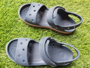 Kids Crocs - Size 33