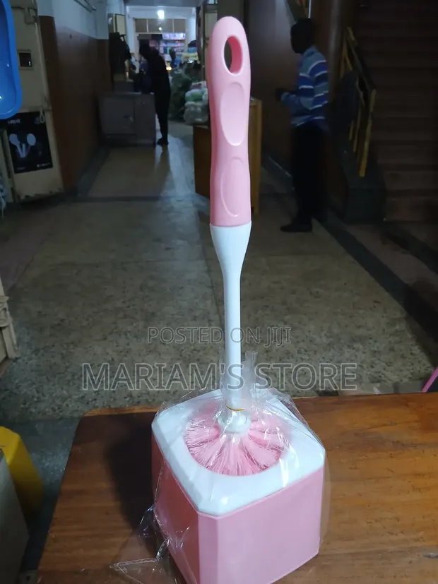 Brand New Toilet Brush with Square Base - 1