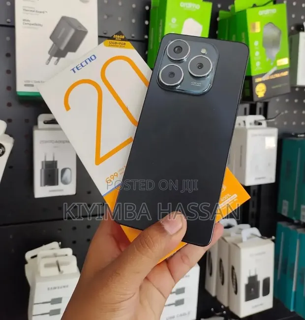 New Tecno Spark 20 Pro 256GB Black - 1