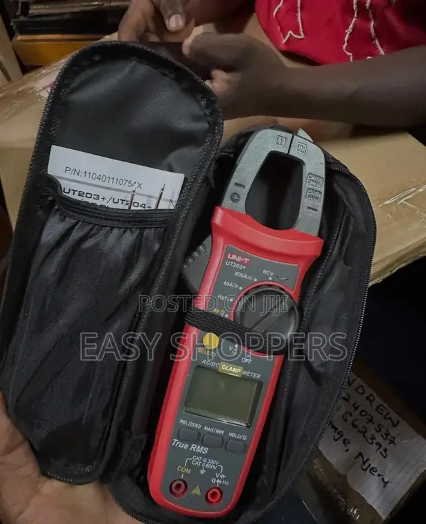 UNI-T UT203+ Clamp Meter - 1