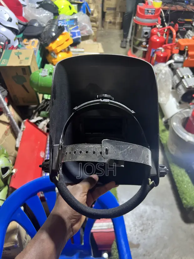 Hand Type Welding Helmet - 1