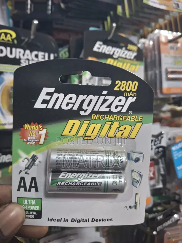 Energizer Rechargeable AA Batteries (2800 mAh) - 1