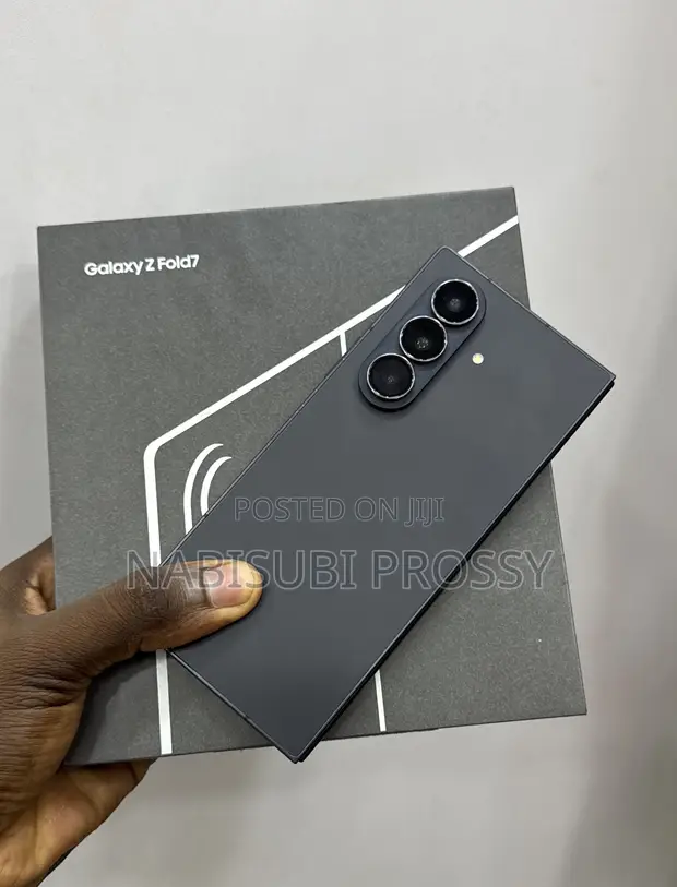 Samsung Galaxy Z Fold7 512GB Black - 1
