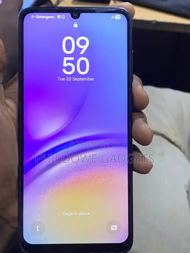 Samsung Galaxy A05 64GB Blue - 1