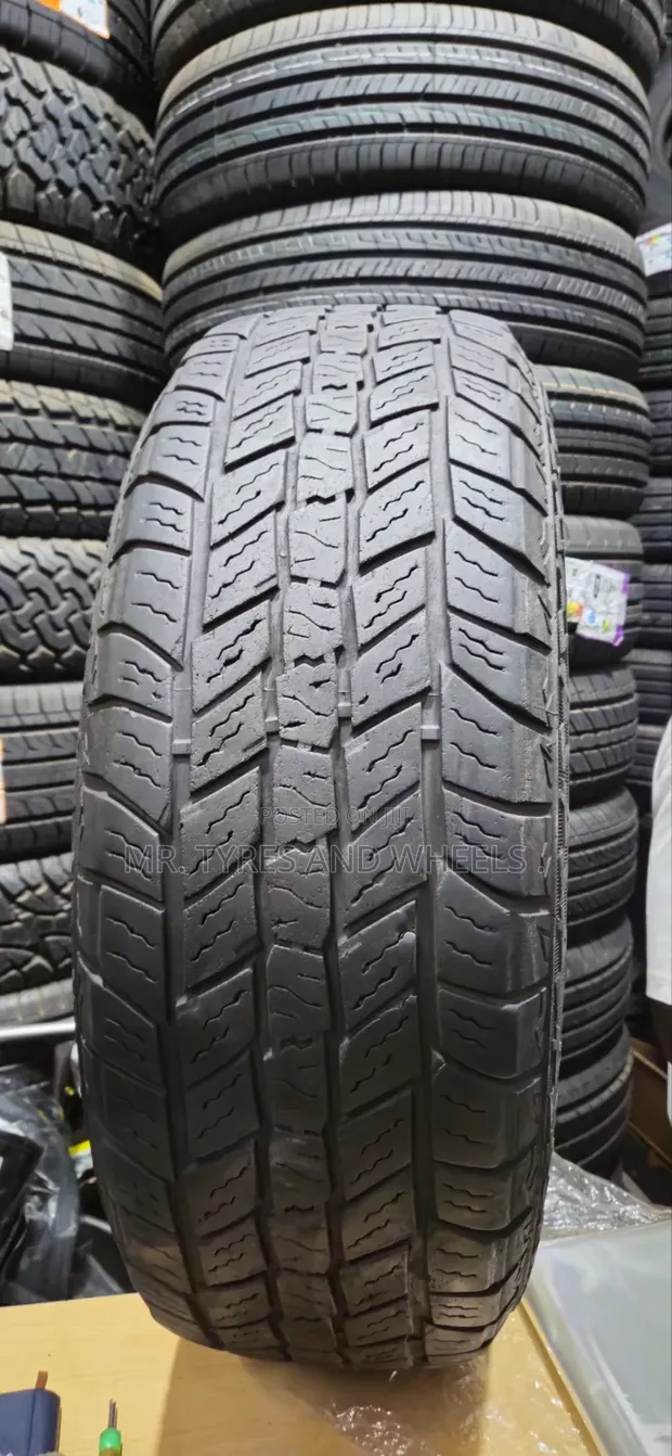 Used 235/65R17 All Terrain Tyre - 1