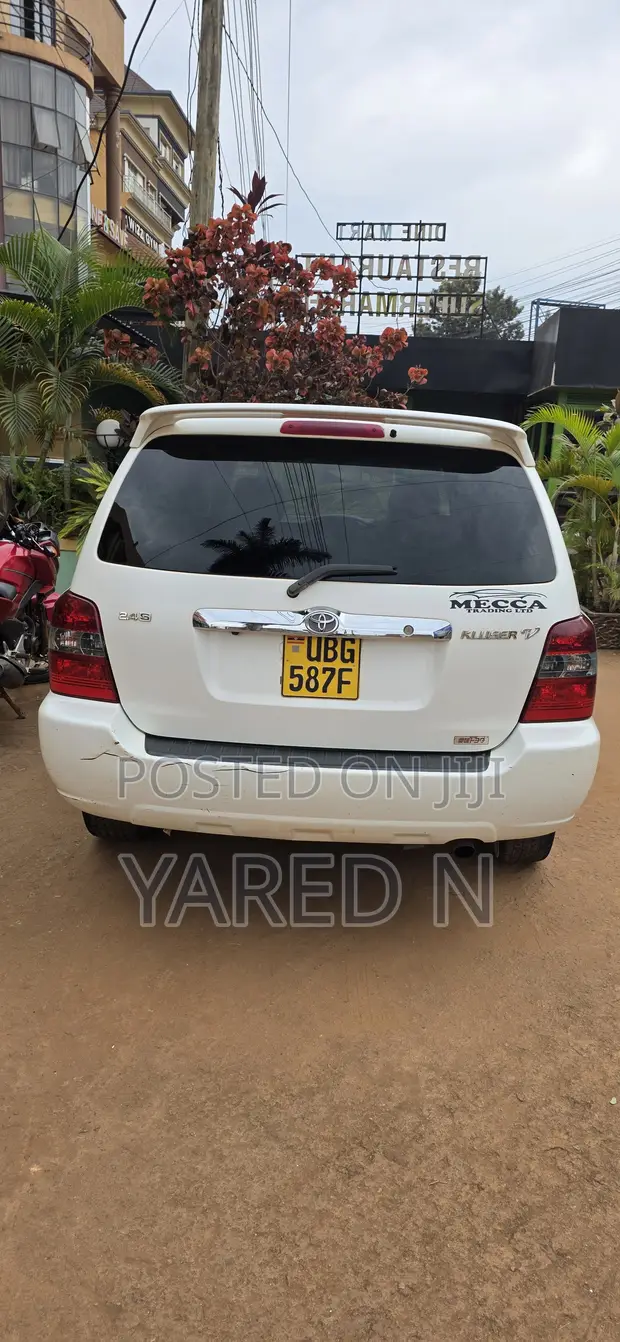 Toyota Kluger 2006 White - 1