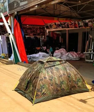 2-Person Camping Tent - AMP