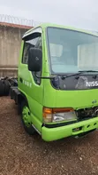 Nissan Isuzu Rigid Truck - Orange - 2