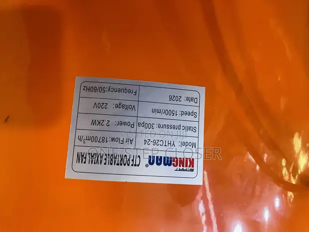 Industrial Extraction Fan - 24 Inch - 1