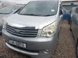 Toyota Noah 2011 Silver - 1