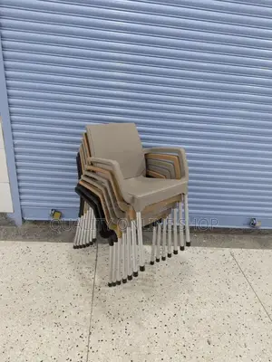 Resistant Plastic Dining Chairs (Set of 4)