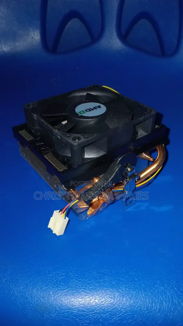 Original AMD CPU Cooler with Copper Heat Pipes - 1