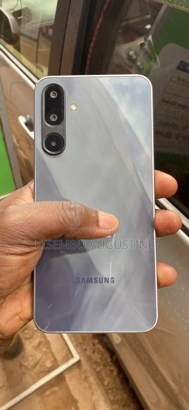 Samsung Galaxy M36 5G 128GB Gray - 1