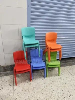 Vince Plastic Kids Chairs - Blue