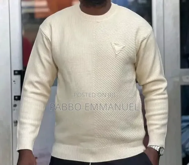 Round Neck Sweatshirts - 1