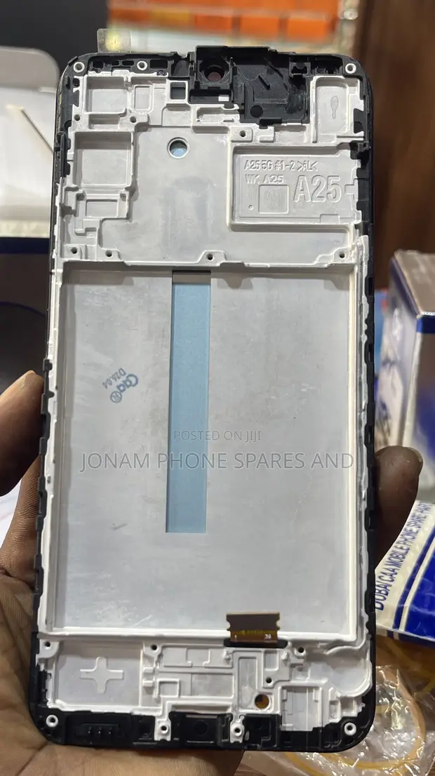 Samsung Galaxy A25 5G Screen Replacement (Grade B) - 1