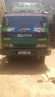Isuzu Box Truck - 2007 - 4