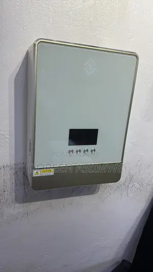 Solar Hybrid Inverter - 48V 4200W