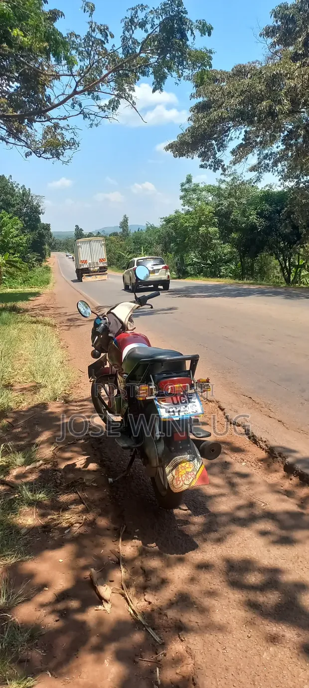 Bajaj CT 125X 2024 Red - 1