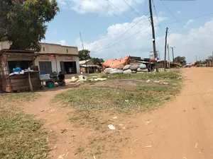 Commercial House for Sale in Kangulumira